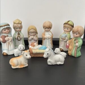 11 Piece Ceramic Nativity Figurine Set
